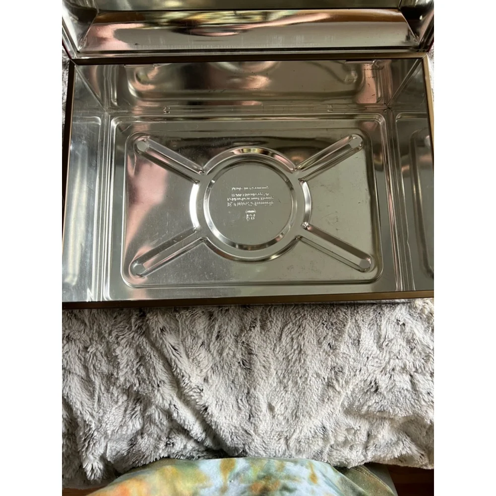 Vintage E. Otto Schmidt Decorative Tin Box with Hinged Lid Made in Germany - Picture 4 of 16